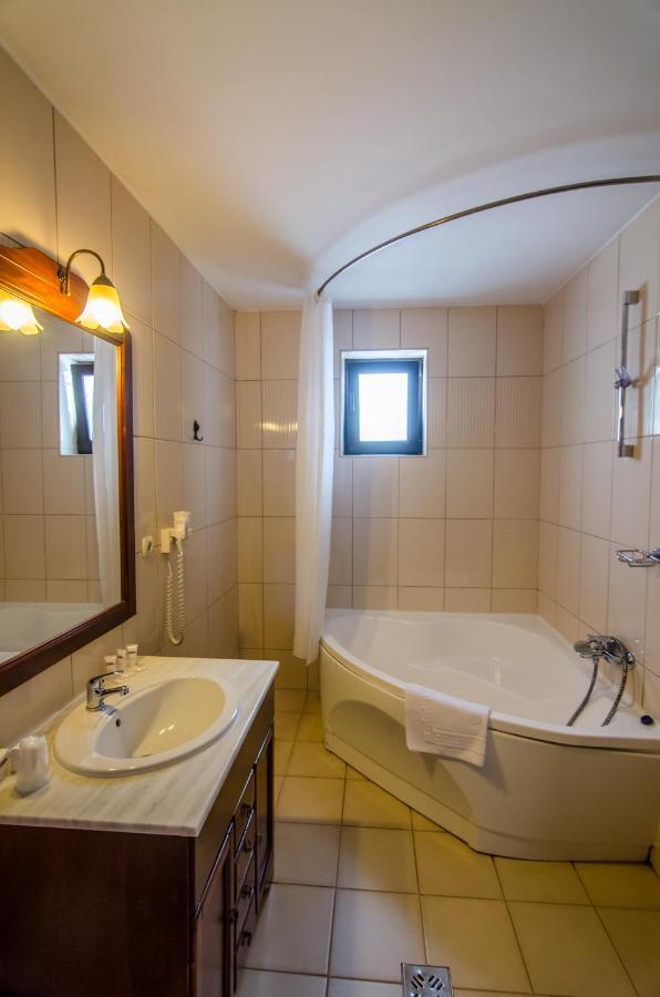 Resort Cheile Gradistei Moieciu Felsőmoécs Kültér fotó